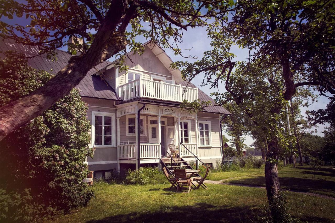 Three Pheasants Boutique Bed And Breakfast Ekeby  Exterior foto